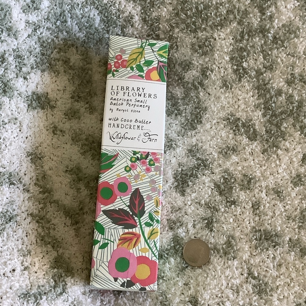 Library of Flowers Scented  Handcreme Margot Elena Wildflower & Fern NWT 2.3oz - Picture 15 of 15